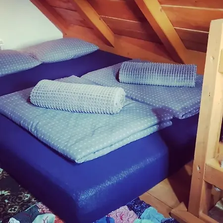 Kamena Kucica * Bihać
